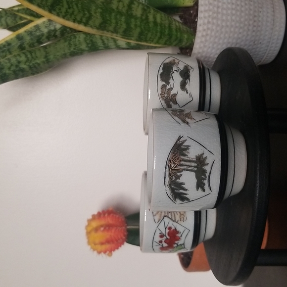 Japanese Tea Cups- Set of 3 - Picture 2 of 4
